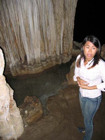 Sao Hin Cave - vita stalaktiter